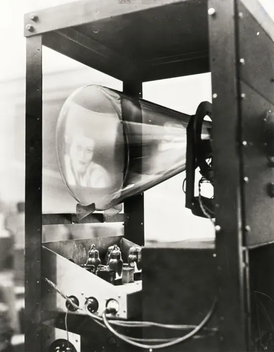 Framed Print : Demonstration of Television Framed Print : Demonstration of Television