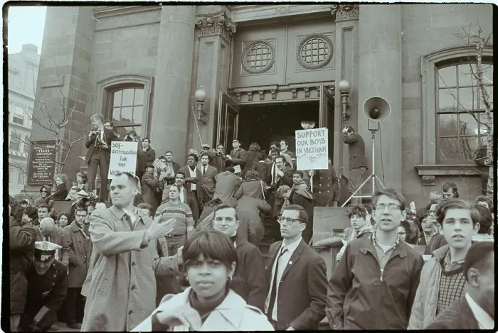 Framed Print : Demonstrators Protesting Vietnam War Framed Print : Demonstrators Protesting Vietnam War