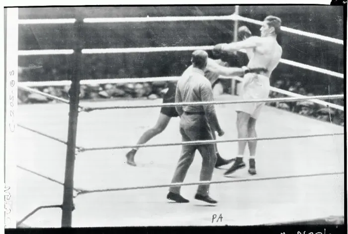 Framed Print : Dempsey and Tunney Fight