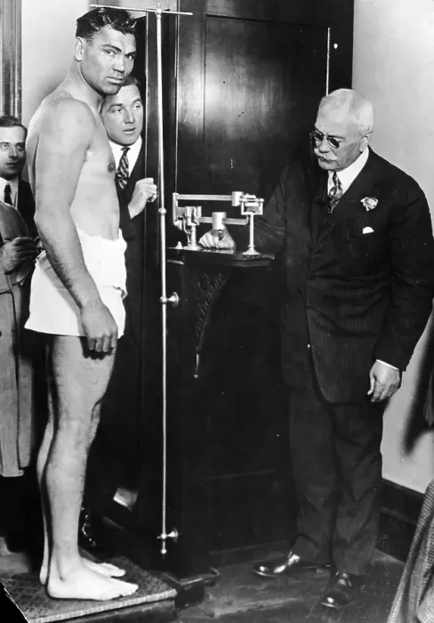 Framed Print : Dempsey Weighs In Framed Print : Dempsey Weighs In
