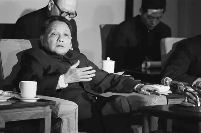 Framed Print : Deng Xiaoping At Press Conference Framed Print : Deng Xiaoping At Press Conference