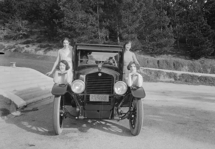 Framed Print : Denishawn Dancers Posing with Hudson Sedan Framed Print : Denishawn Dancers Posing with Hudson Sedan