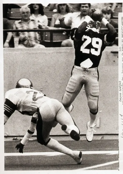 Framed Print : Derek Holloway Catching Touchdown Pass Framed Print : Derek Holloway Catching Touchdown Pass