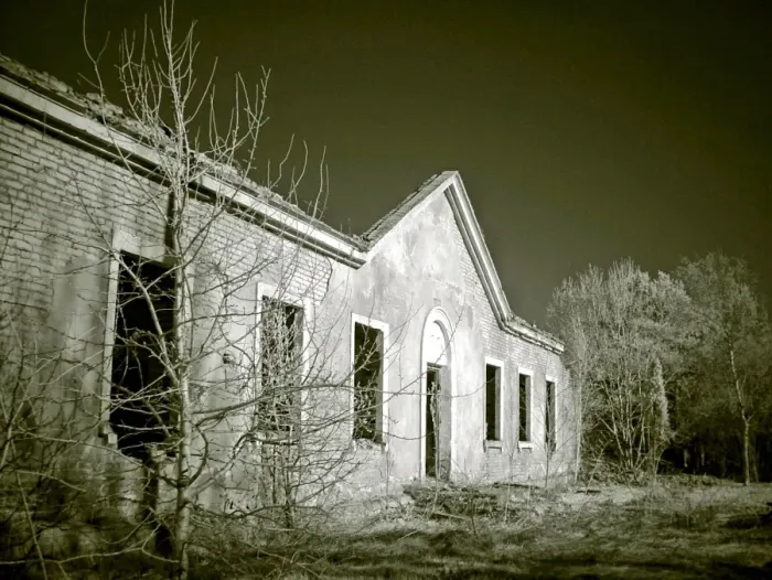 Framed Print : Derelict Buildings Framed Print : Derelict Buildings