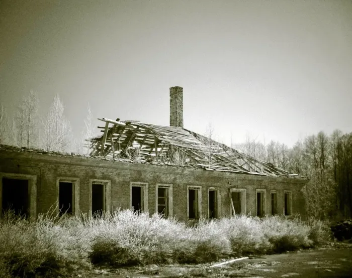 Framed Print : Derelict Buildings Framed Print : Derelict Buildings
