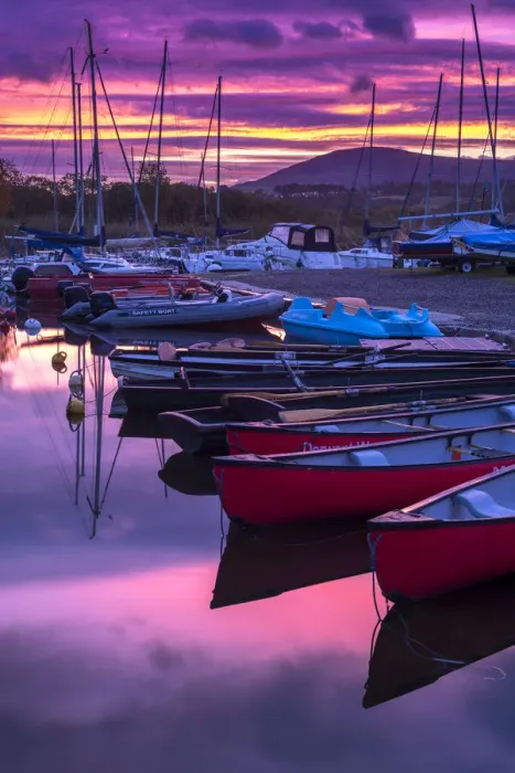 Framed Print : Derwent Water Autumn sunrise, Lake District. UK Framed Print : Derwent Water Autumn sunrise, Lake District. UK