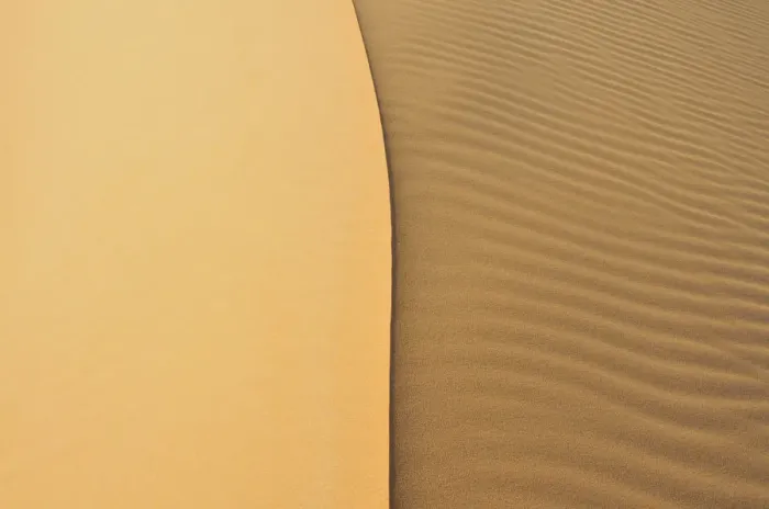 Framed Print : Desert, sand dune of Erg Chebbi, Morocco, Africa Framed Print : Desert, sand dune of Erg Chebbi, Morocco, Africa