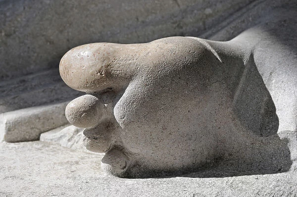 Detailed view of the foot of a sculpture