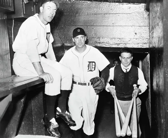 Framed Print : Detroit Tigers Player Hank Greenburg Entering Dugout Framed Print : Detroit Tigers Player Hank Greenburg Entering Dugout