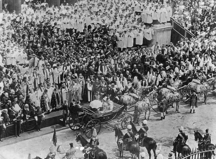 Framed Print : Diamond Jubilee Procession Framed Print : Diamond Jubilee Procession