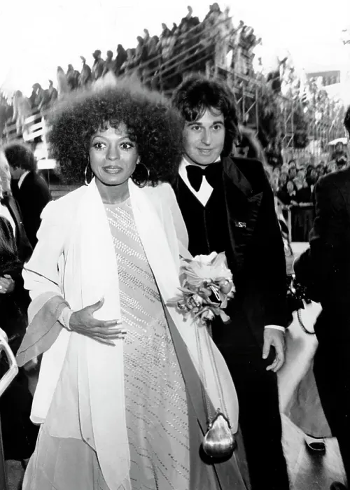Framed Print : Diana Ross And Robert Silberstein Framed Print : Diana Ross And Robert Silberstein