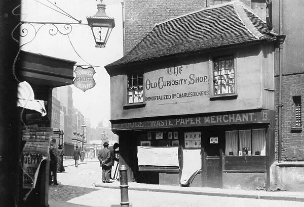 Dickens Shop