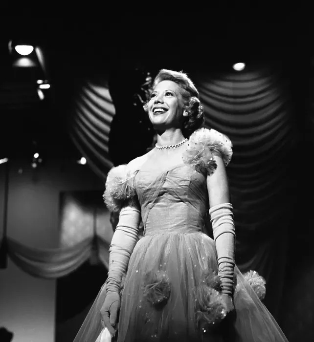 Framed Print : Dinah Shore Performing Framed Print : Dinah Shore Performing