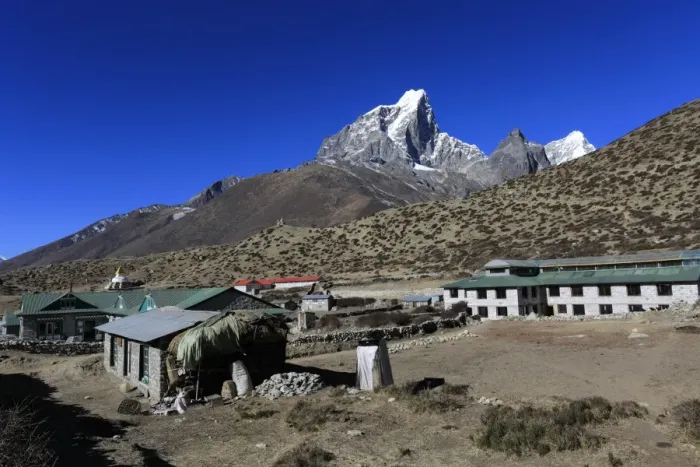 Framed Print : Dingboche village, Imja Khola river valley Framed Print : Dingboche village, Imja Khola river valley