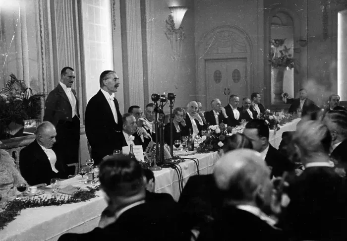 Framed Print : After Dinner Speech