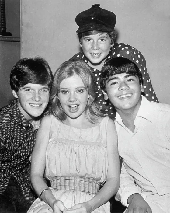 Framed Print : Dino Martin with Hayley Mills and Desi Arnaz Jr