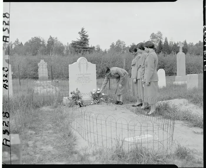 Framed Print : Dionne Sisters at Emilie's Grave Framed Print : Dionne Sisters at Emilie's Grave