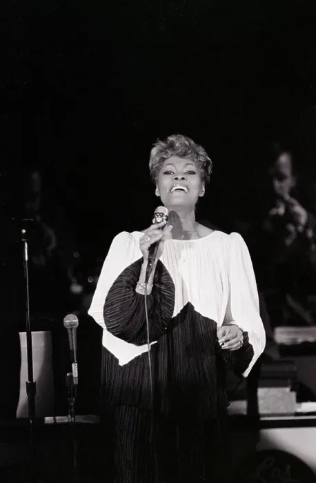 Framed Print : Dionne Warwick Performing For Q E Ii Framed Print : Dionne Warwick Performing For Q E Ii