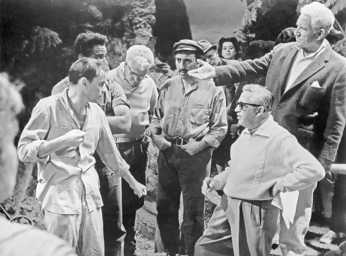 Framed Print : Director Mervyn LeRoy Directing Frank Sinatra on Set Framed Print : Director Mervyn LeRoy Directing Frank Sinatra on Set