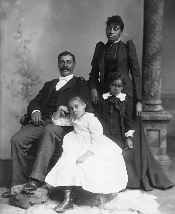 Framed Print : Distinguished Couple with Their Children Framed Print : Distinguished Couple with Their Children