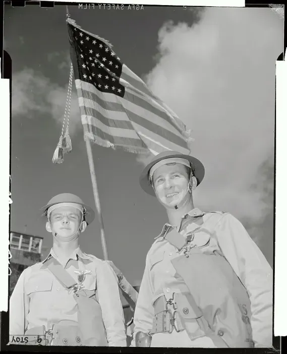 Framed Print : Distinguished Soldiers Standing Under The U.S. Flag Framed Print : Distinguished Soldiers Standing Under The U.S. Flag