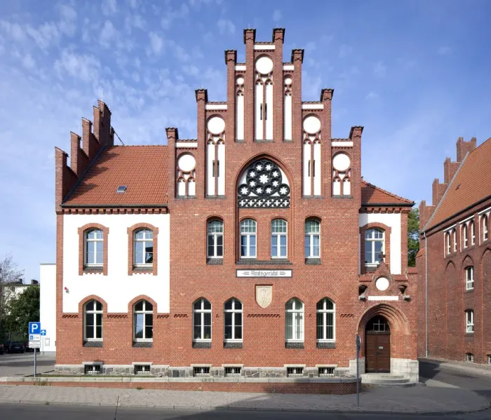 Framed Print : District Court, northern German red brick Gothic architecture, Pasewalk, Mecklenburg-Western Pomerania, Germany Framed Print : District Court, northern German red brick Gothic architecture, Pasewalk, Mecklenburg-Western Pomerania, Germany