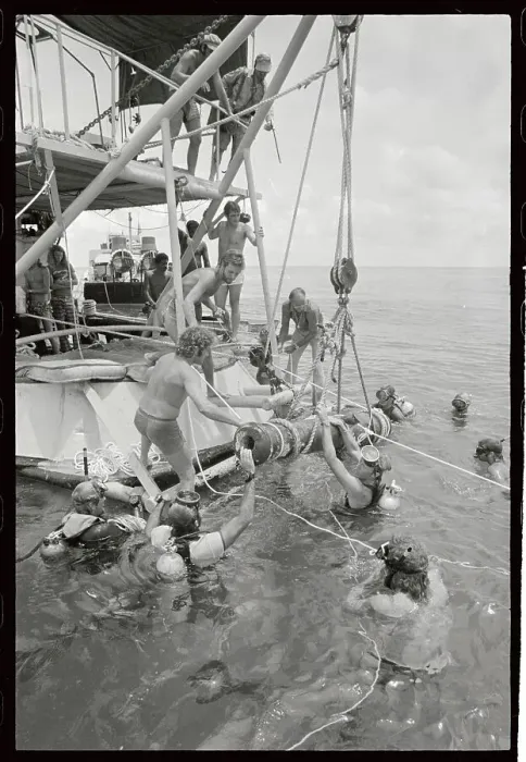 Framed Print : Divers and Workers Hoisting Cannon Framed Print : Divers and Workers Hoisting Cannon
