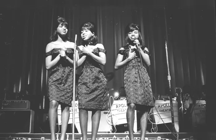 Framed Print : The Dixie Cups Play The Apollo Framed Print : The Dixie Cups Play The Apollo
