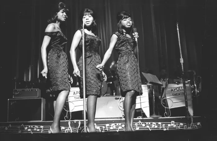 Framed Print : The Dixie Cups Play The Apollo Framed Print : The Dixie Cups Play The Apollo