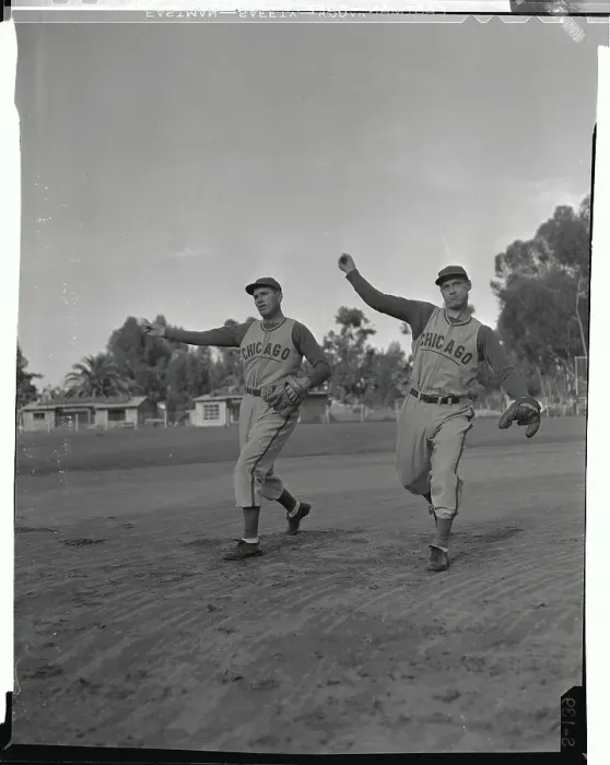 Framed Print : Dizzy Dean and Clay Bryant Warming Up Framed Print : Dizzy Dean and Clay Bryant Warming Up