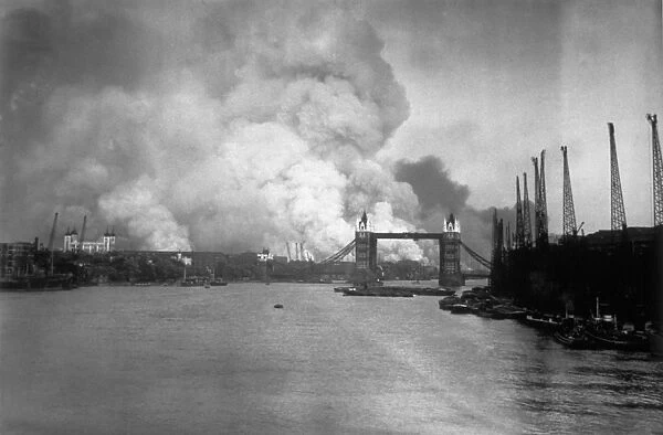 Docklands Blazing. 1940: The docklands ablaze after the first mass air raid on London