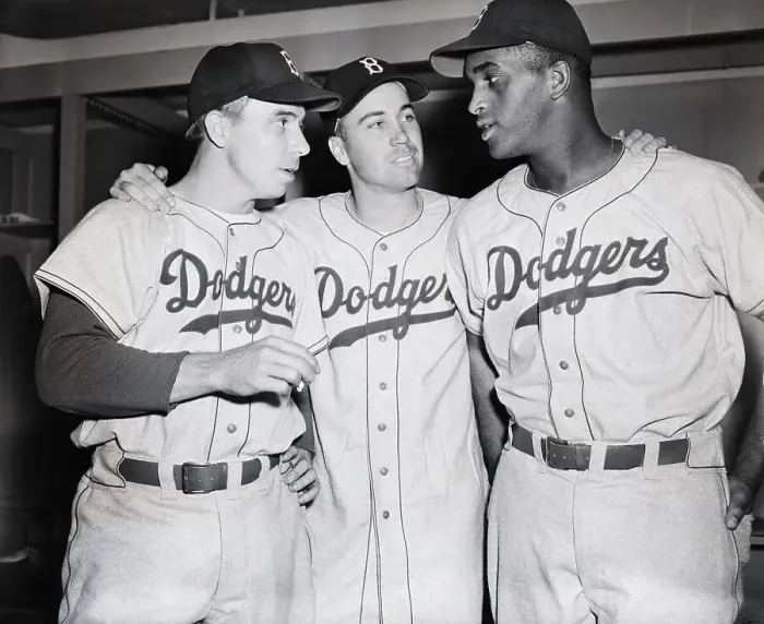 Framed Print : Dodgers Talking After World Series Loss Framed Print : Dodgers Talking After World Series Loss