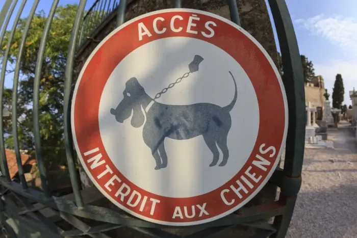 Framed Print : No Dogs Allowed, French sign, Capuchin Monastery of L Annonciade, Provence-Alpes-Cote d?Azur, France Framed Print : No Dogs Allowed, French sign, Capuchin Monastery of L Annonciade, Provence-Alpes-Cote d?Azur, France