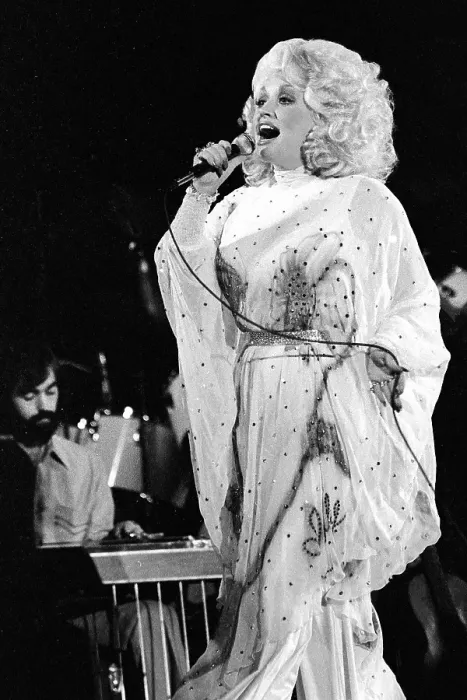Framed Print : Dolly Parton Live Framed Print : Dolly Parton Live