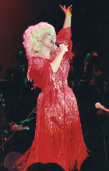 Framed Print : Dolly Parton Performing In Atlantic City Framed Print : Dolly Parton Performing In Atlantic City