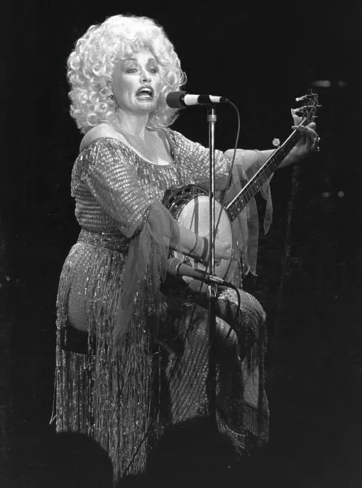 Framed Print : Dolly Parton Performing In Atlantic City Framed Print : Dolly Parton Performing In Atlantic City