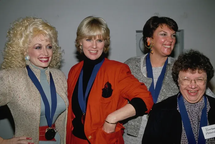 Framed Print : Dolly Parton, Sharon Gless, Tyne Daly And Barbara Mikulski Attend Ms Magazine's Women of the Year Ceremony