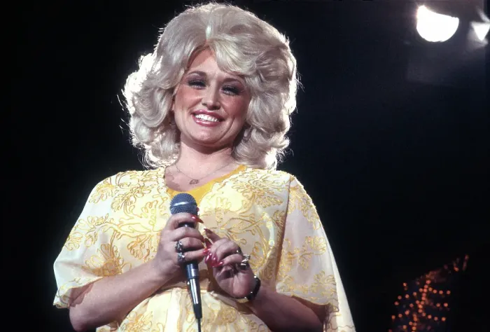 Framed Print : Dolly Performing In LA