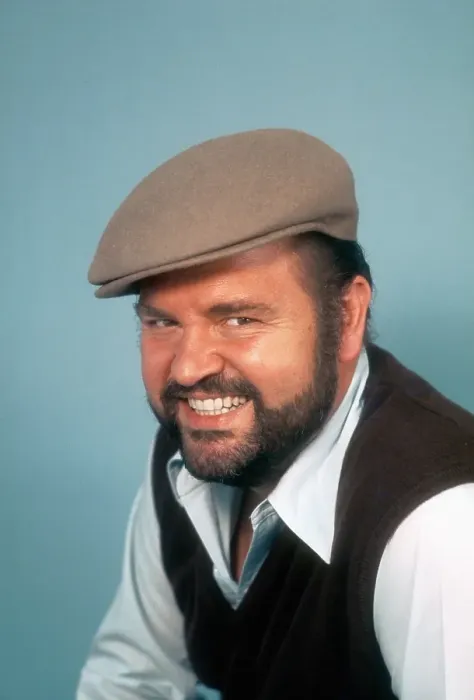 Framed Print : Dom DeLuise Framed Print : Dom DeLuise