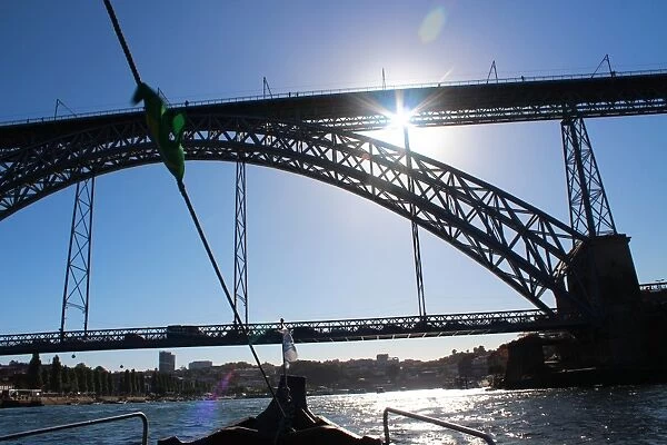 Dom LuAis I Bridge in Porto, Portugal