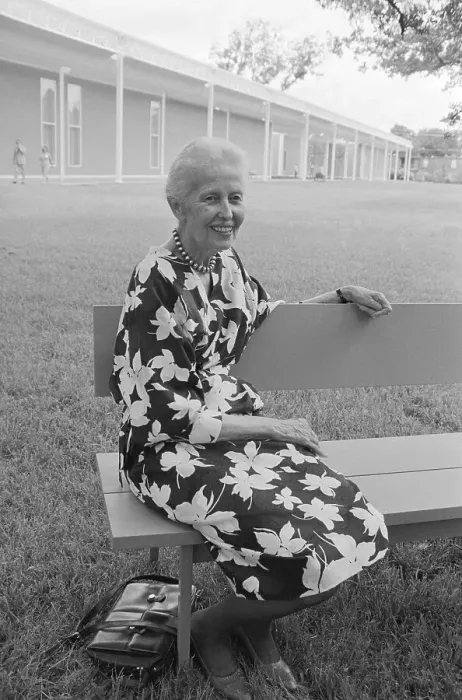 Framed Print : Dominique De Menil Sits In Front Museum Framed Print : Dominique De Menil Sits In Front Museum