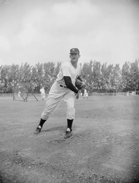 Framed Print : Don Larsen in Pitching Action Framed Print : Don Larsen in Pitching Action