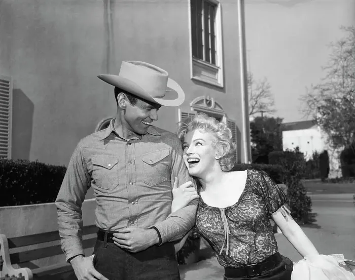 Framed Print : Don Murray and Marilyn Monroe Framed Print : Don Murray and Marilyn Monroe