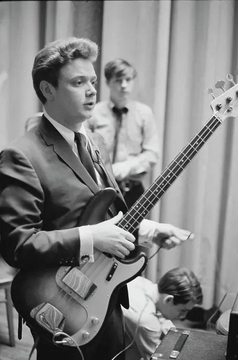Framed Print : Donald Duck Dunn Framed Print : Donald Duck Dunn