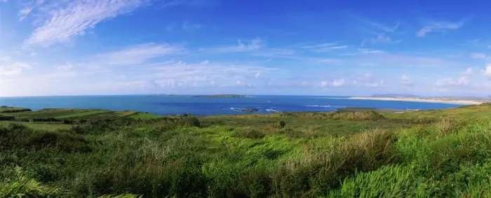 Framed Print : Co Donegal, Cnoc Fola looking towards Inishbofin Island
