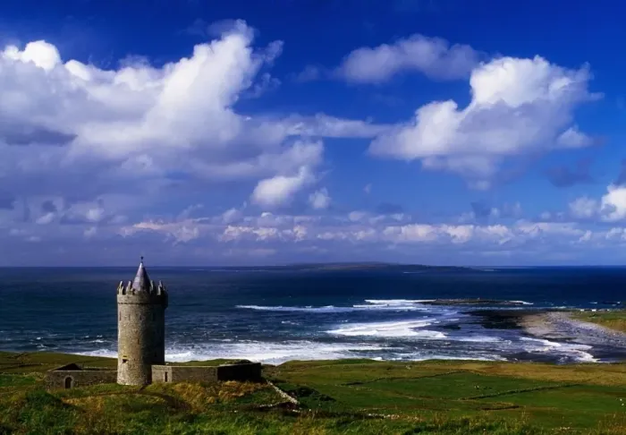 Framed Print : Doonagore Castle, Doolin Point, Doolin, County Clare, Ireland Framed Print : Doonagore Castle, Doolin Point, Doolin, County Clare, Ireland