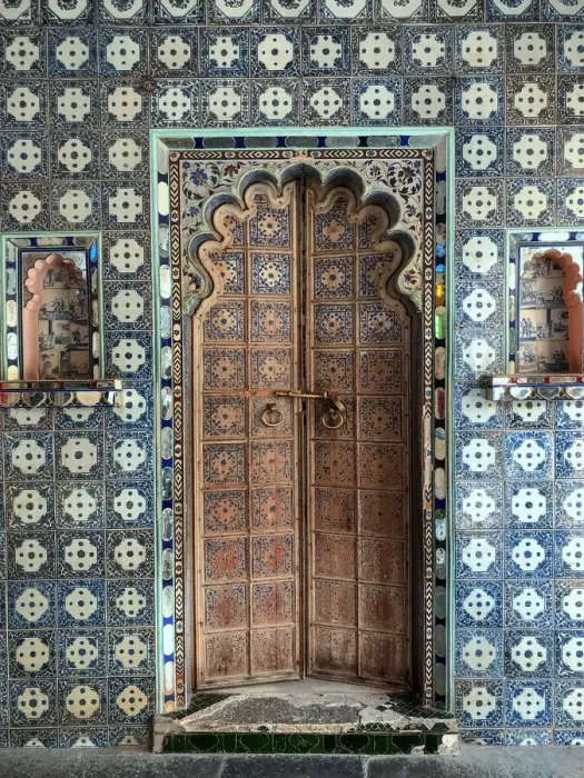 Framed Print : Door at City Palace at Udaipur Framed Print : Door at City Palace at Udaipur