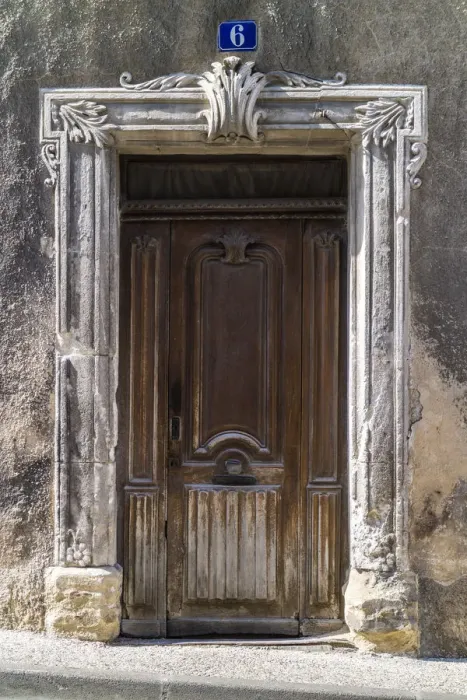 Framed Print : Doorway in Bonnieux in Provence, France