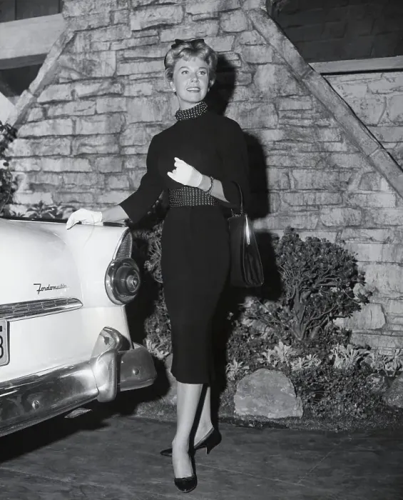 Framed Print : Doris Day Models Shopping Outfit Outside Framed Print : Doris Day Models Shopping Outfit Outside