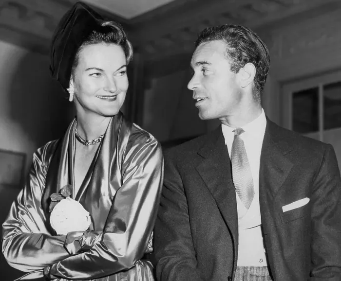 Framed Print : Doris Duke And Porfirio Rubirosa on their Honeymoon Framed Print : Doris Duke And Porfirio Rubirosa on their Honeymoon